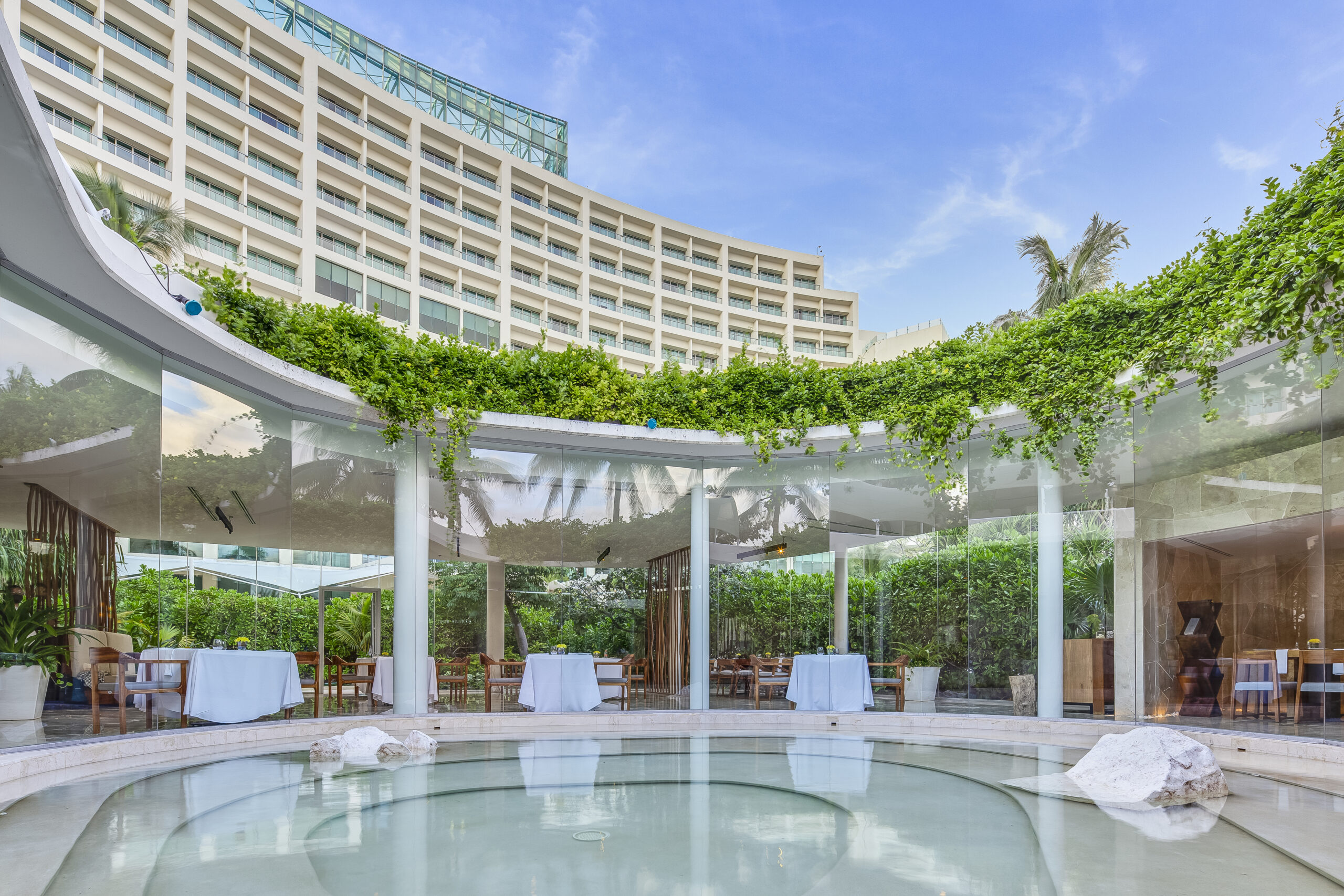 Live Aqua Cancún